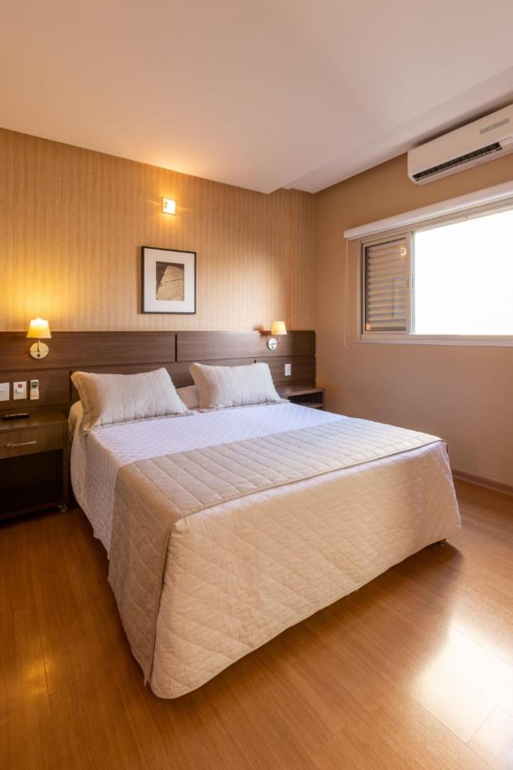 Hotel Bahamas Dourados Bagian luar foto