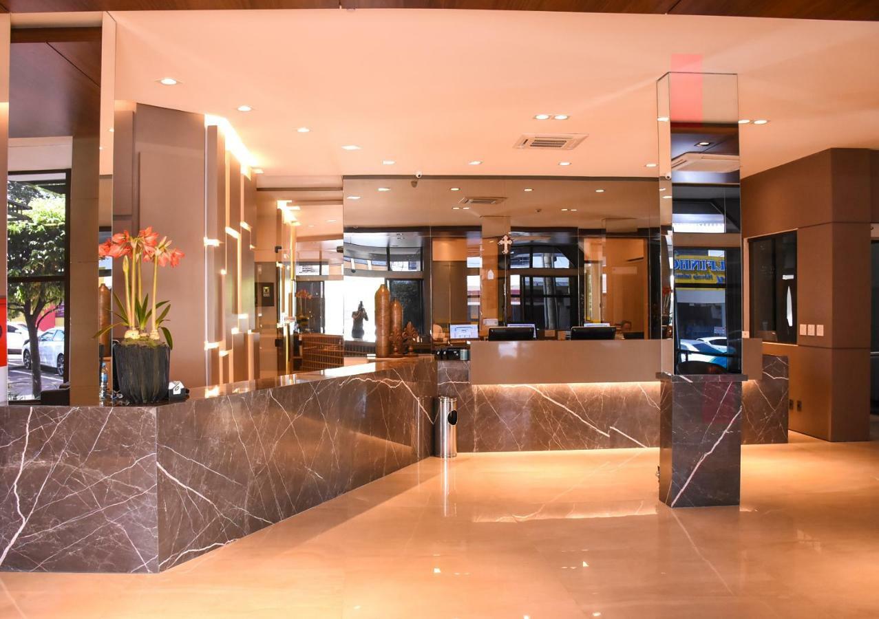 Hotel Bahamas Dourados Bagian luar foto