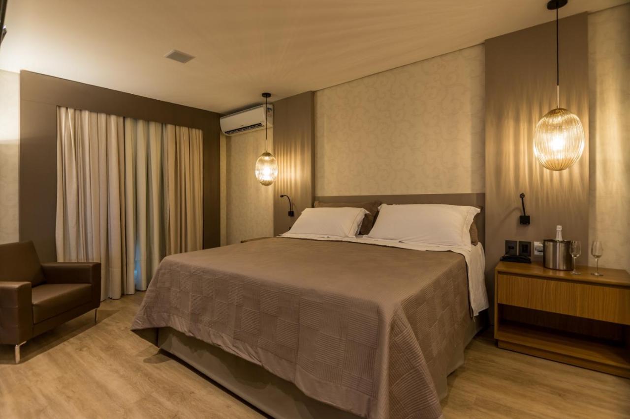 Hotel Bahamas Dourados Bagian luar foto
